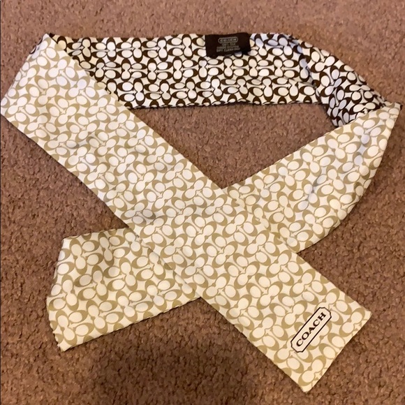 Coach ponytail or pocketbook scarf - Picture 1 of 4
